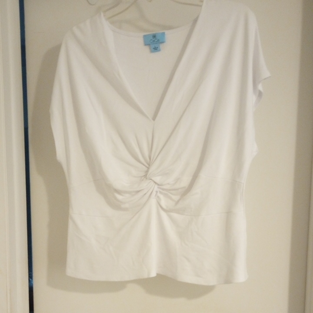 White Twist Front Top